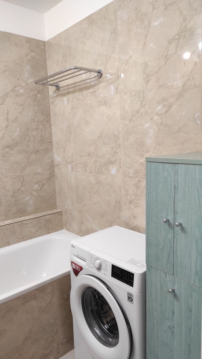 4 bedroom flat to rent, 84 m², Sedmokrásková, Ružinov, Bratislavský Region 4 bedroom flat to rent, 84 m², Sedmokrásková, Ružinov, Bratislavský Region