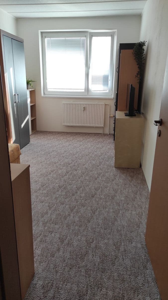 4 bedroom flat to rent, 84 m², Sedmokrásková, Ružinov, Bratislavský Region 4 bedroom flat to rent, 84 m², Sedmokrásková, Ružinov, Bratislavský Region