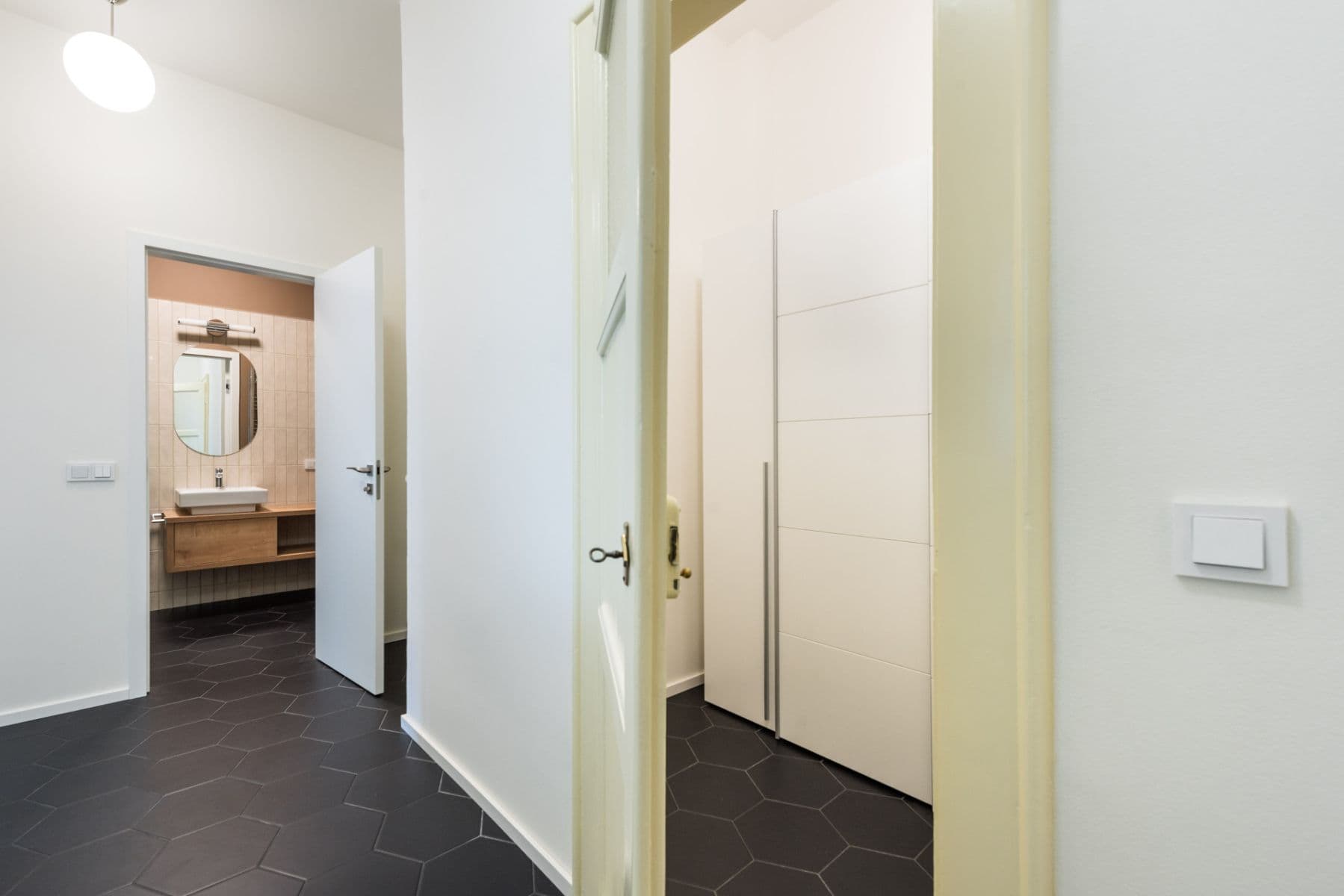 1 bedroom with open-plan kitchen flat to rent, 53 m², Krokova, Prague, Prague 1 bedroom with open-plan kitchen flat to rent, 53 m², Krokova, Prague, Prague