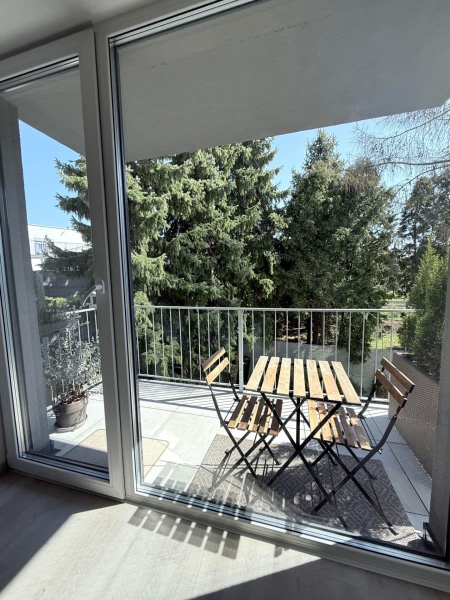 2 bedroom with open-plan kitchen flat to rent, 90 m², Jihlavská, Troubsko, Jihomoravský Region 2 bedroom with open-plan kitchen flat to rent, 90 m², Jihlavská, Troubsko, Jihomoravský Region