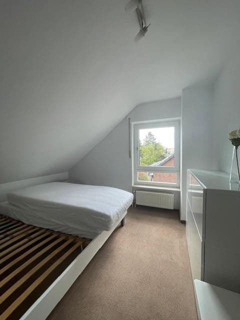 house to rent, 150 m², Elsternweg, Ratingen, North Rhine-Westphalia house to rent, 150 m², Elsternweg, Ratingen, North Rhine-Westphalia