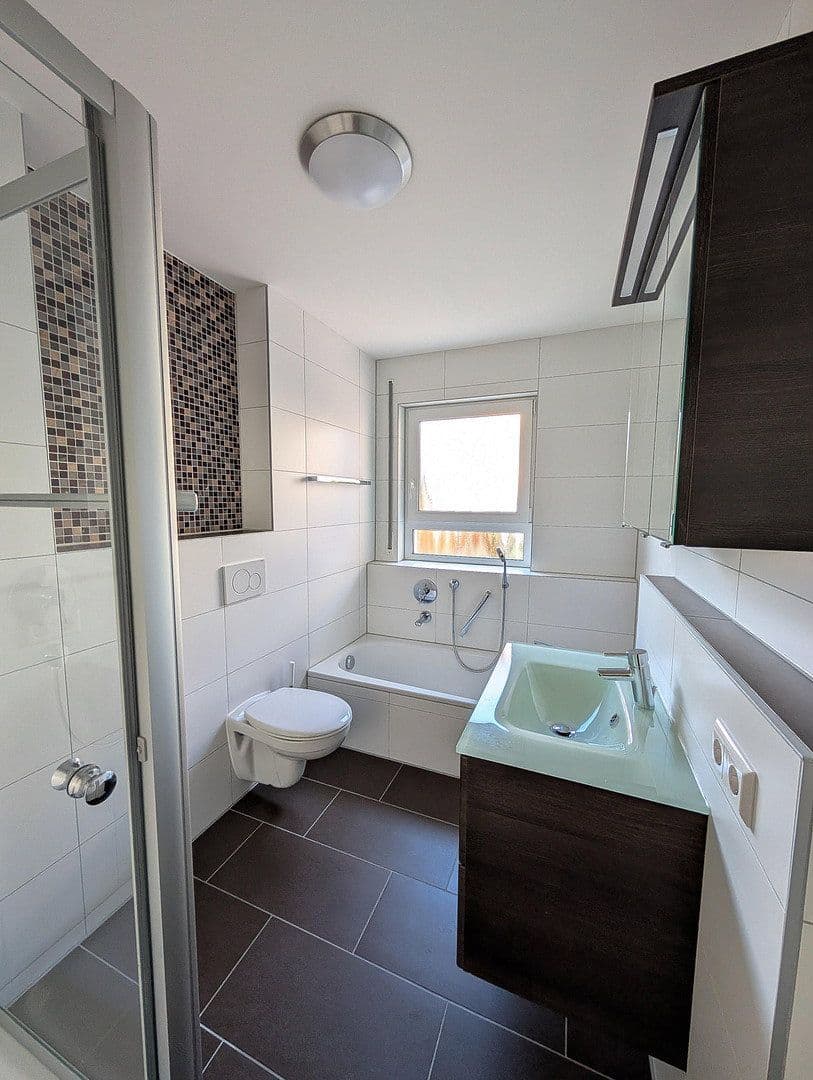 2 bedroom with open-plan kitchen flat to rent, 93 m², Backnang, Baden-Württemberg 2 bedroom with open-plan kitchen flat to rent, 93 m², Backnang, Baden-Württemberg