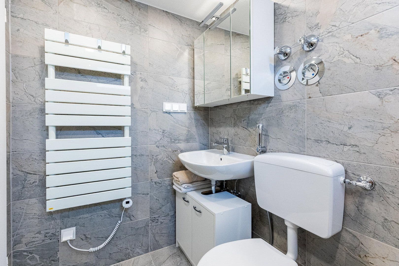 1 bedroom flat to rent, 40 m², Brückenstraße 17, Frankfurt, Hesse 1 bedroom flat to rent, 40 m², Brückenstraße 17, Frankfurt, Hesse