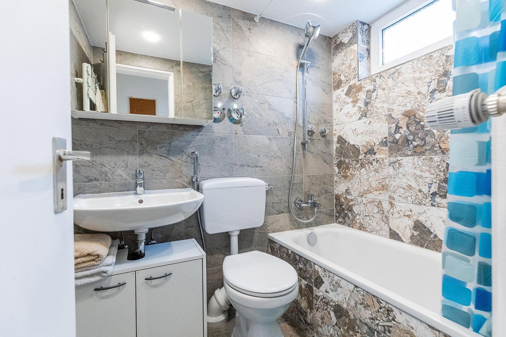 1 bedroom flat to rent, 40 m², Brückenstraße 17, Frankfurt, Hesse 1 bedroom flat to rent, 40 m², Brückenstraße 17, Frankfurt, Hesse