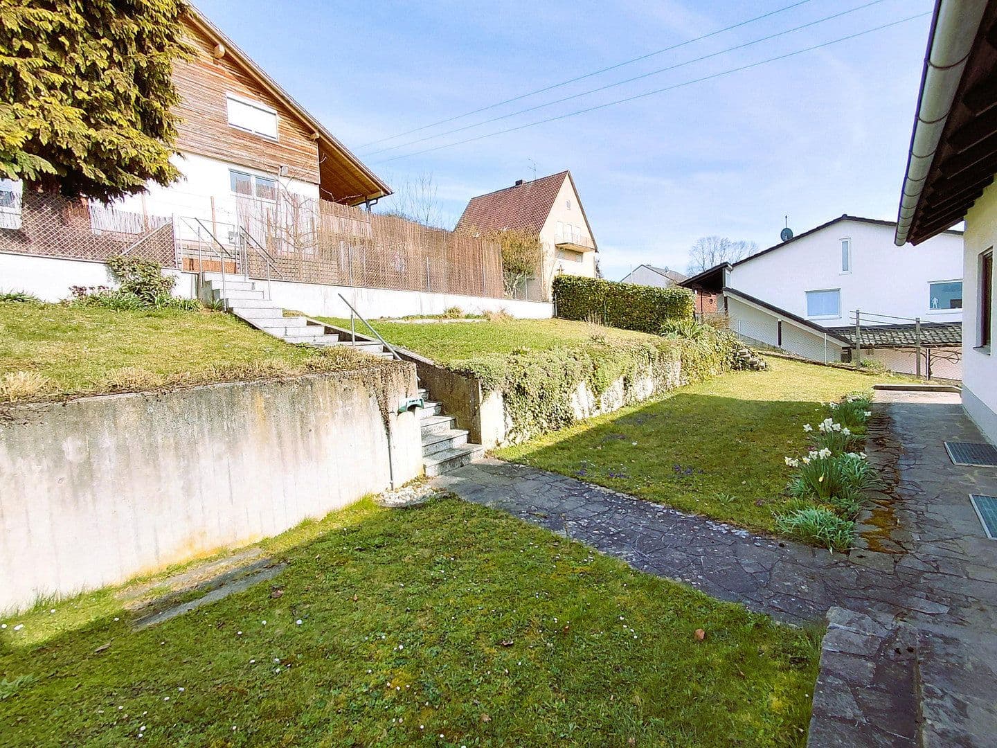 3 bedroom with open-plan kitchen flat to rent, 107 m², Essenbach, Bavaria 3 bedroom with open-plan kitchen flat to rent, 107 m², Essenbach, Bavaria