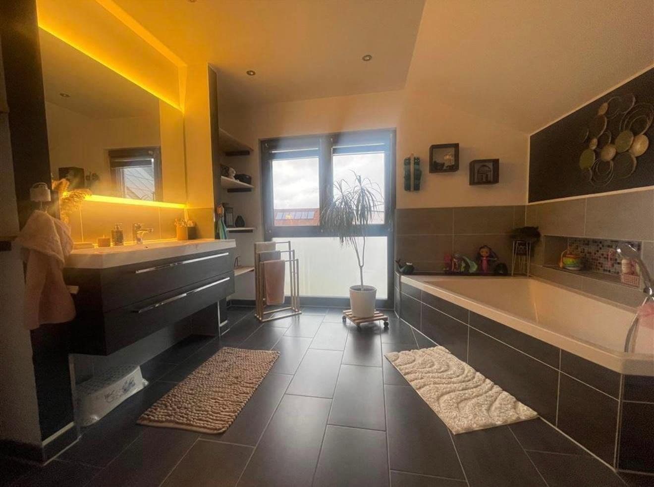 house for sale, 193 m², Raphaelstraße 1a, Dentlein am Forst, Bavaria house for sale, 193 m², Raphaelstraße 1a, Dentlein am Forst, Bavaria