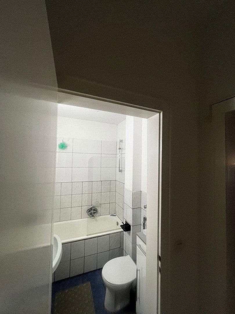 2 bedroom flat to rent, 43 m², Krayer Str. 28, Bochum, North Rhine-Westphalia 2 bedroom flat to rent, 43 m², Krayer Str. 28, Bochum, North Rhine-Westphalia