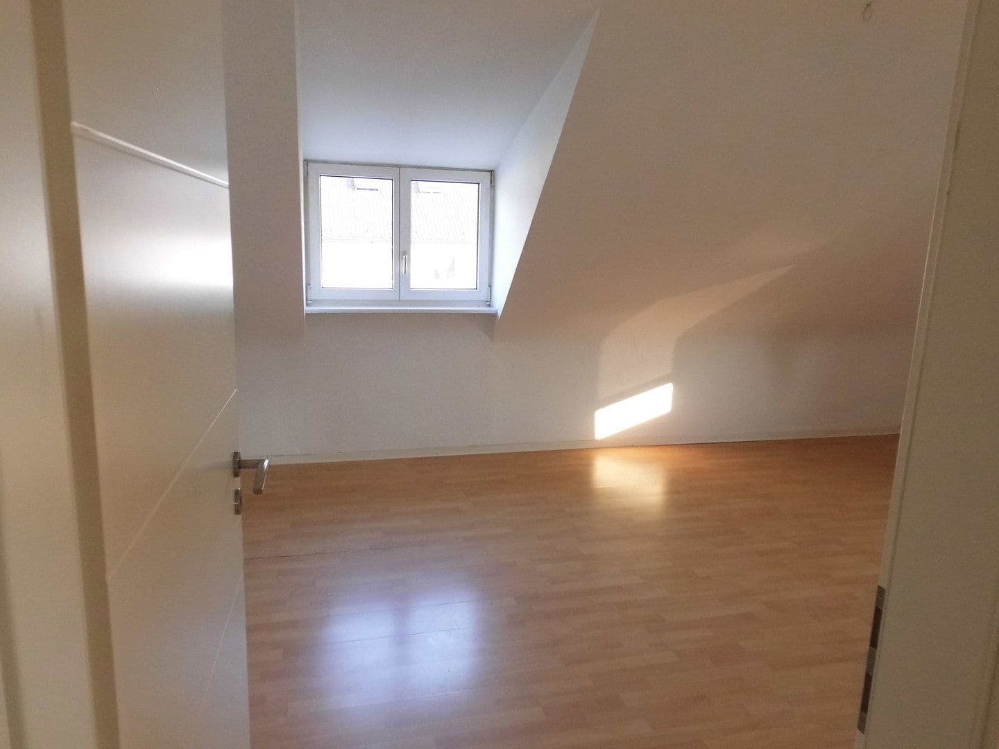 2 bedroom flat to rent, 45 m², Stuttgart, Baden-Württemberg 2 bedroom flat to rent, 45 m², Stuttgart, Baden-Württemberg
