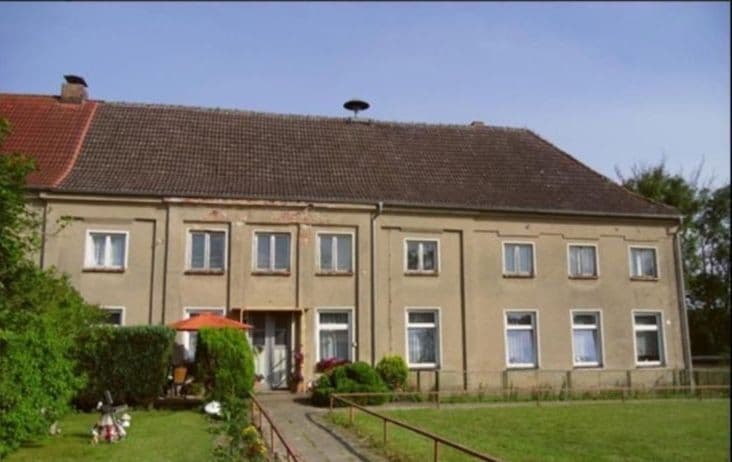 house for sale, 400 m², Sanitzer Str. 27, Sanitz, Mecklenburg-Vorpommern house for sale, 400 m², Sanitzer Str. 27, Sanitz, Mecklenburg-Vorpommern