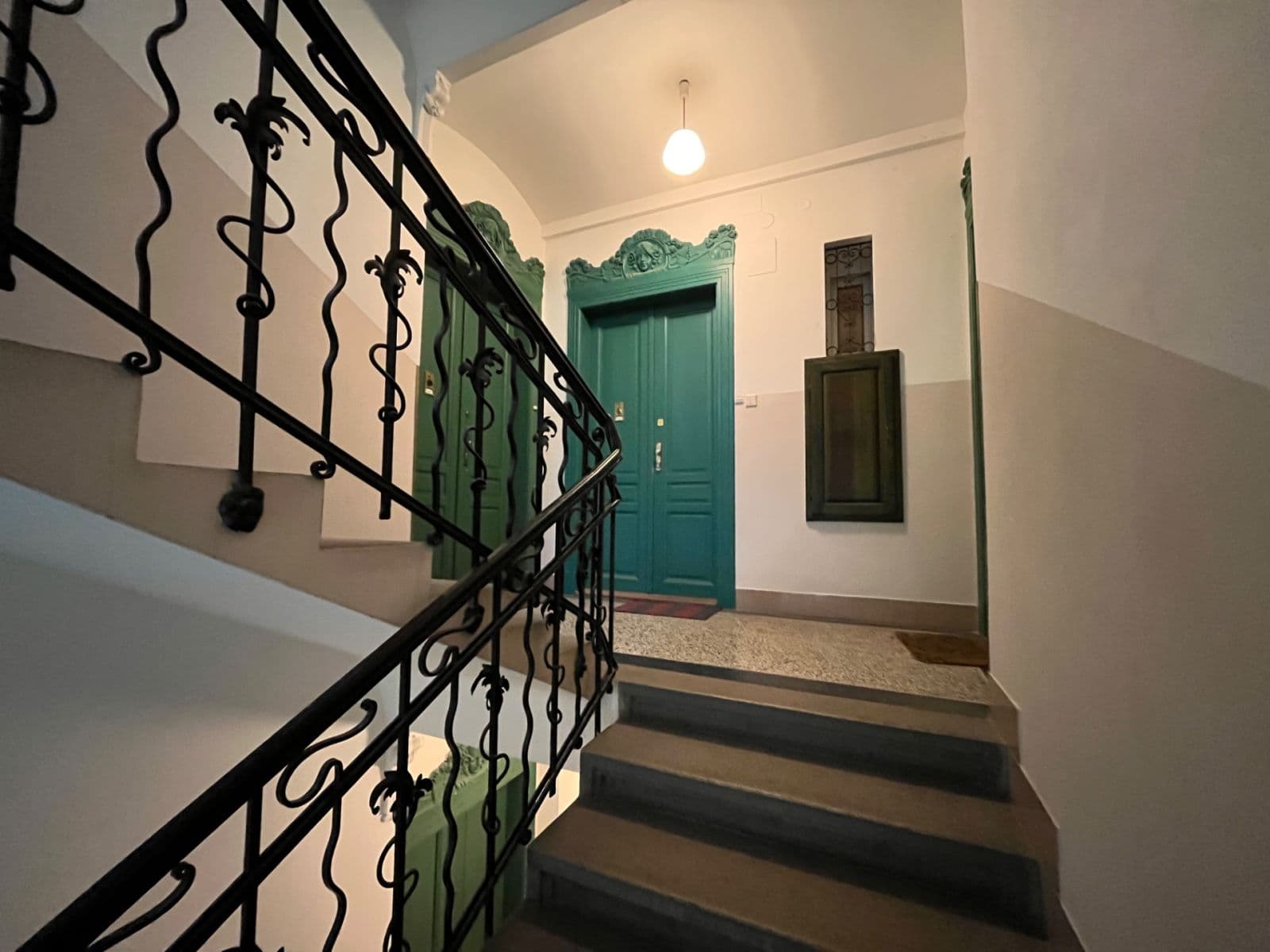 1 bedroom with open-plan kitchen flat to rent, 55 m², Kamenická, Prague, Prague 1 bedroom with open-plan kitchen flat to rent, 55 m², Kamenická, Prague, Prague