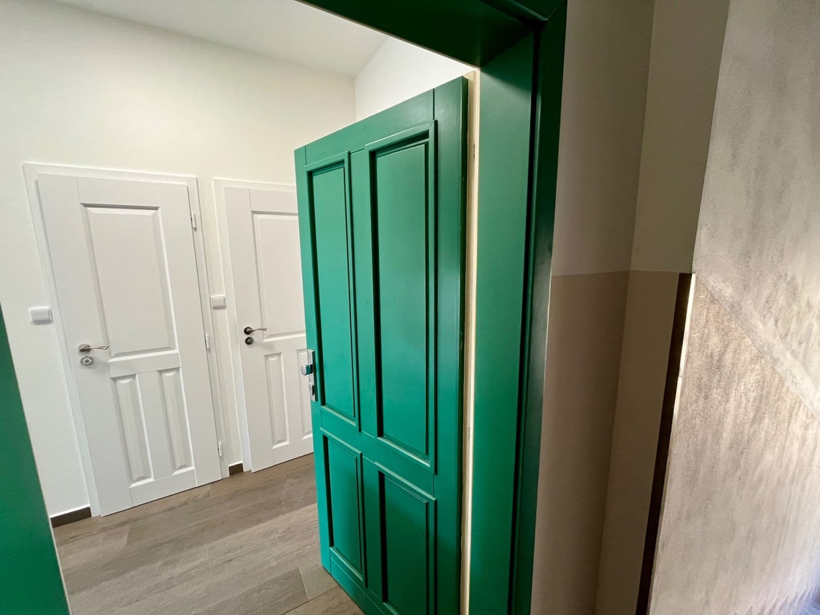 1 bedroom with open-plan kitchen flat to rent, 55 m², Kamenická, Prague, Prague 1 bedroom with open-plan kitchen flat to rent, 55 m², Kamenická, Prague, Prague