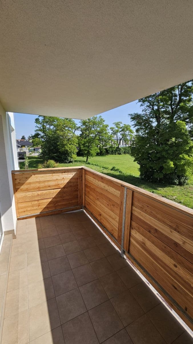 1 bedroom with open-plan kitchen flat to rent, 44 m², Malátova, Městec Králové, Středočeský Region 1 bedroom with open-plan kitchen flat to rent, 44 m², Malátova, Městec Králové, Středočeský Region