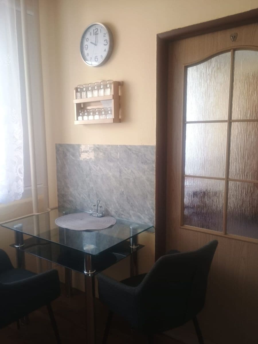 2 bedroom flat to rent, 49 m², Šultysova, Slaný, Středočeský Region 2 bedroom flat to rent, 49 m², Šultysova, Slaný, Středočeský Region