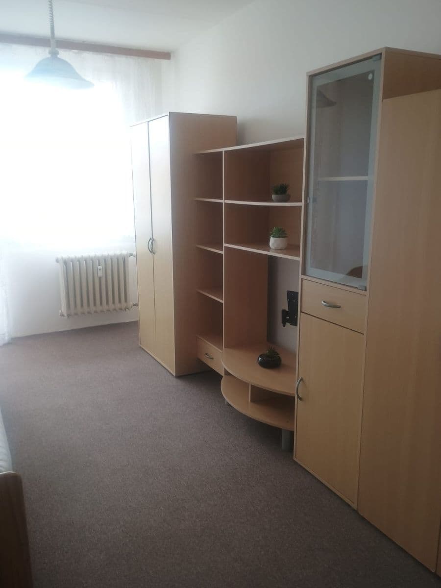 2 bedroom flat to rent, 49 m², Šultysova, Slaný, Středočeský Region 2 bedroom flat to rent, 49 m², Šultysova, Slaný, Středočeský Region