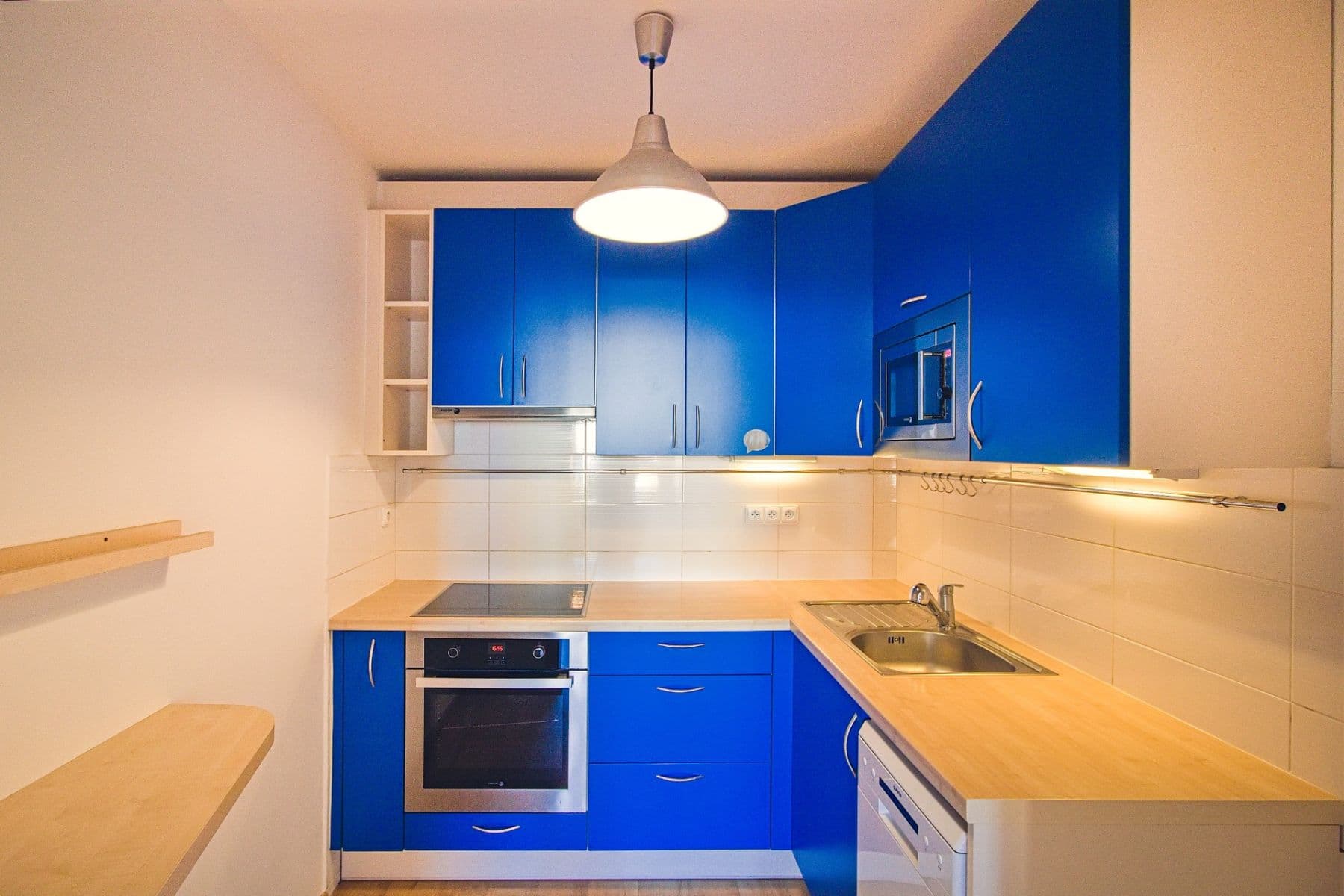 1 bedroom with open-plan kitchen flat to rent, 45 m², Ciolkovského, Prague, Prague 1 bedroom with open-plan kitchen flat to rent, 45 m², Ciolkovského, Prague, Prague