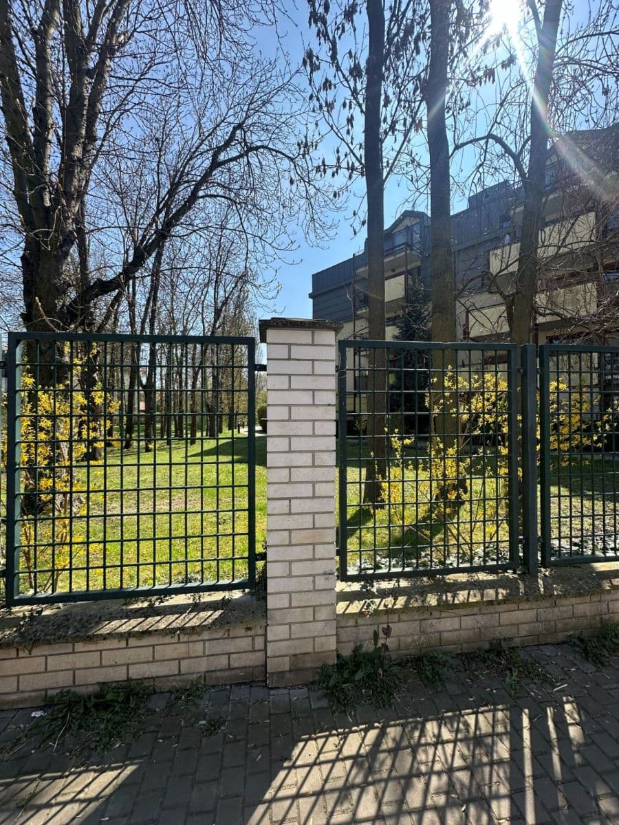 1 bedroom with open-plan kitchen flat to rent, 65 m², Podvinný mlýn, Prague, Prague 1 bedroom with open-plan kitchen flat to rent, 65 m², Podvinný mlýn, Prague, Prague