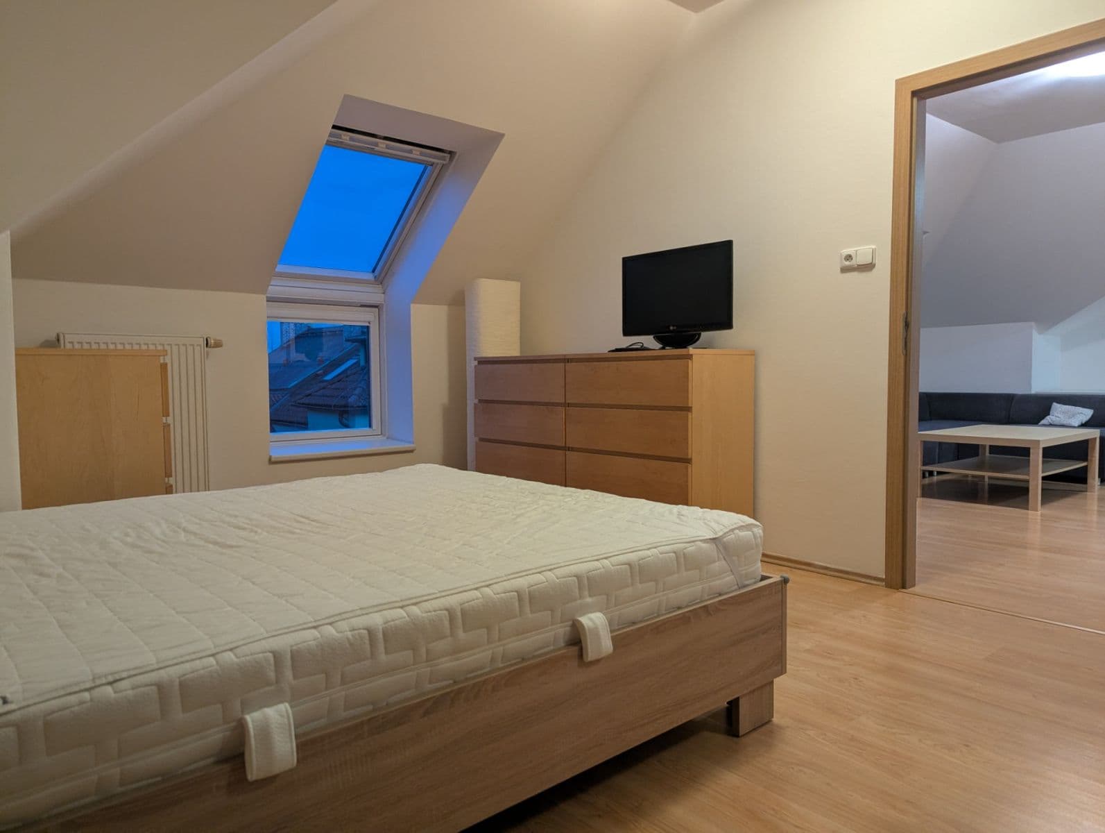 1 bedroom with open-plan kitchen flat to rent, 62 m², Na Lávce, Prague, Prague 1 bedroom with open-plan kitchen flat to rent, 62 m², Na Lávce, Prague, Prague