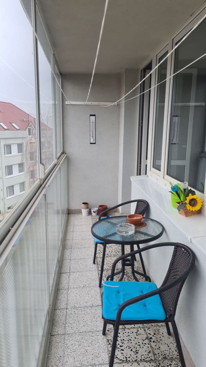 3 bedroom flat to rent, 70 m², Žiželická, Prague, Prague 3 bedroom flat to rent, 70 m², Žiželická, Prague, Prague