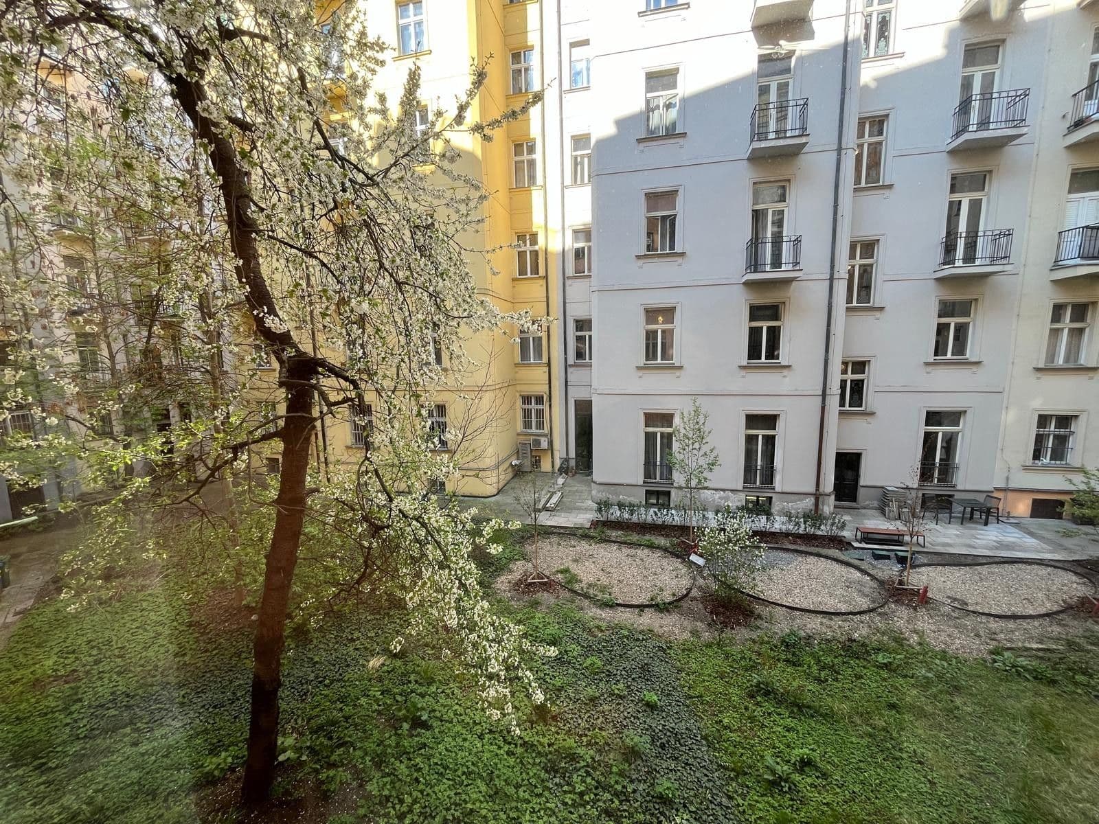 4 bedroom flat to rent, 120 m², Náplavní, Prague, Prague 4 bedroom flat to rent, 120 m², Náplavní, Prague, Prague