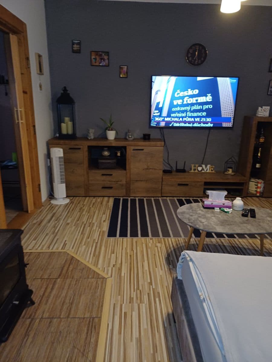 2 bedroom flat to rent, 52 m², Hluboká, Děčín, Ústecký Region 2 bedroom flat to rent, 52 m², Hluboká, Děčín, Ústecký Region