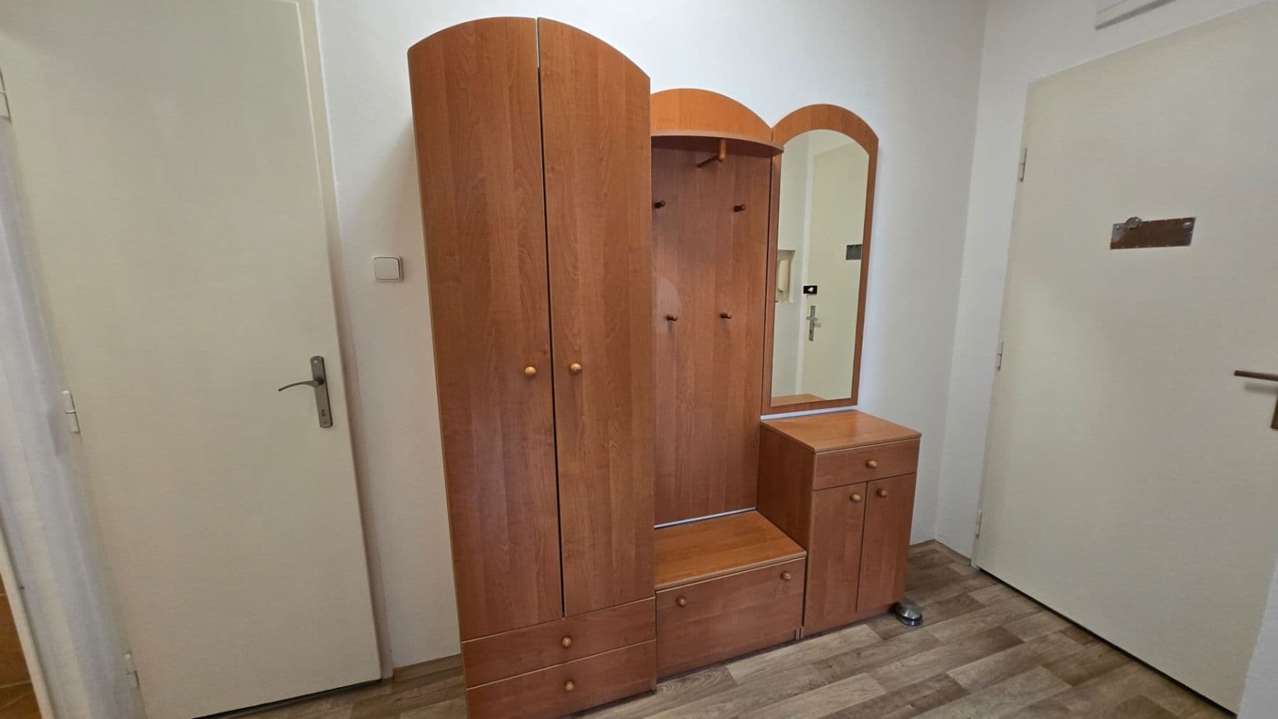 1 bedroom flat to rent, 41 m², Vrchlického, Prague, Prague 1 bedroom flat to rent, 41 m², Vrchlického, Prague, Prague