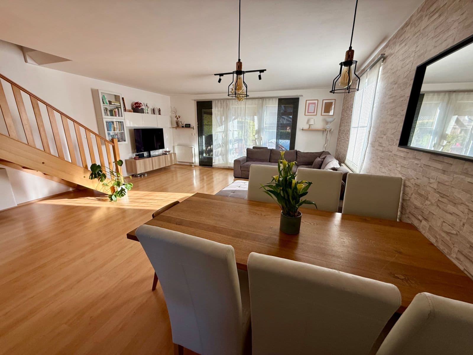 house to rent, 160 m², Západní, Bradlec, Středočeský Region house to rent, 160 m², Západní, Bradlec, Středočeský Region