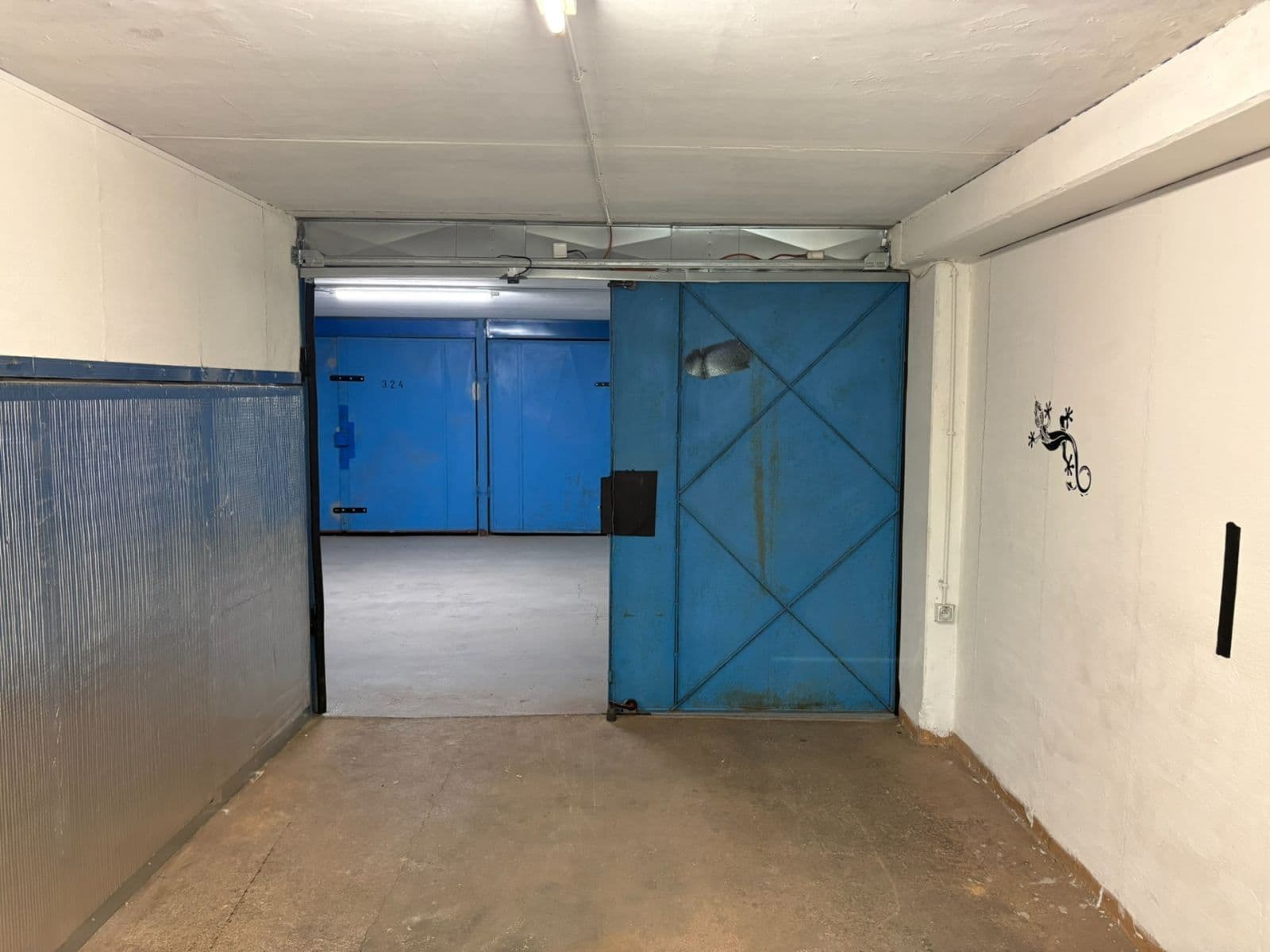 garage to rent, 18 m², Pavrovského, Prague, Prague garage to rent, 18 m², Pavrovského, Prague, Prague