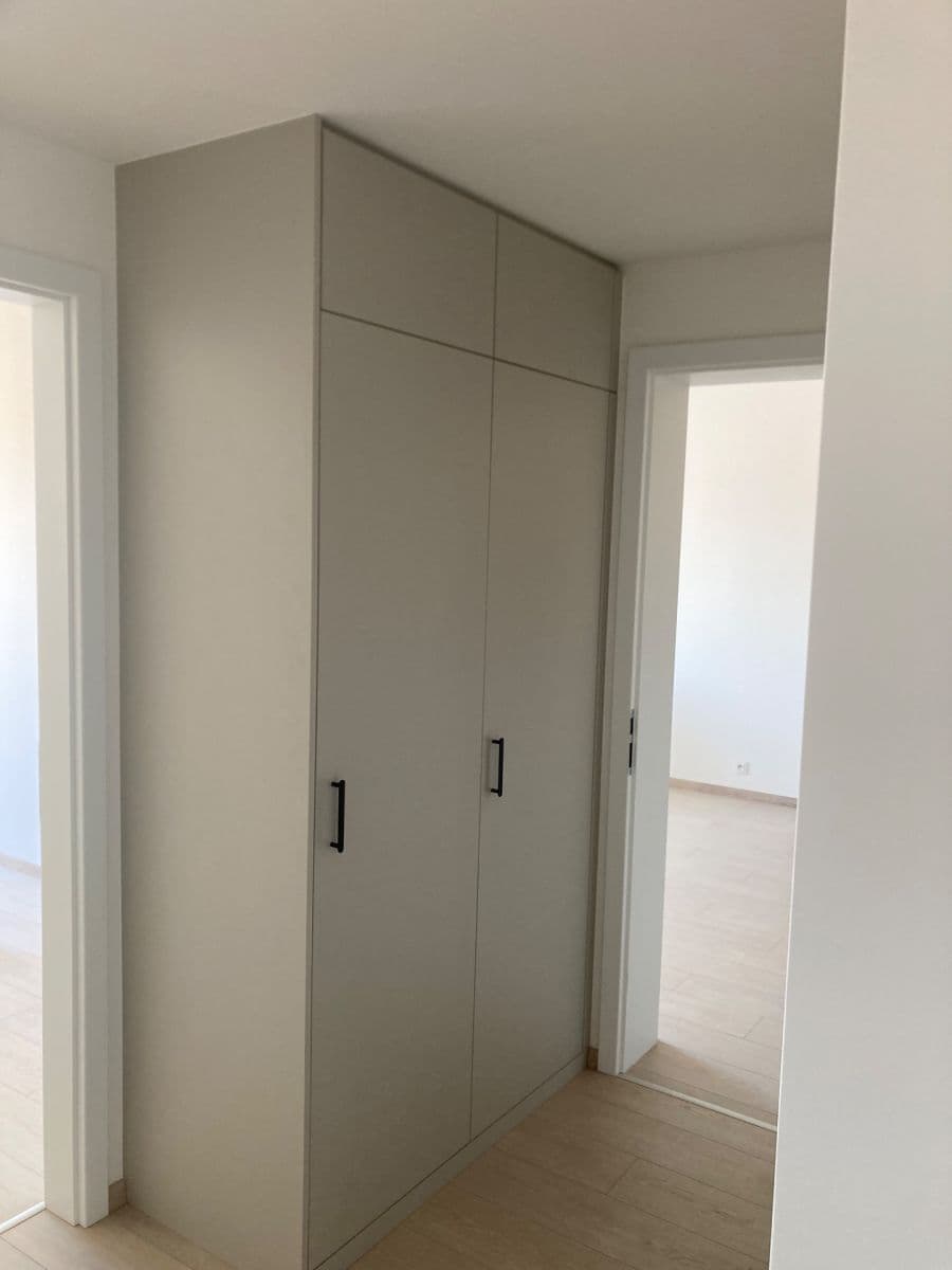 2 bedroom with open-plan kitchen flat to rent, 69 m², Cihlářská, Hostivice, Středočeský Region 2 bedroom with open-plan kitchen flat to rent, 69 m², Cihlářská, Hostivice, Středočeský Region