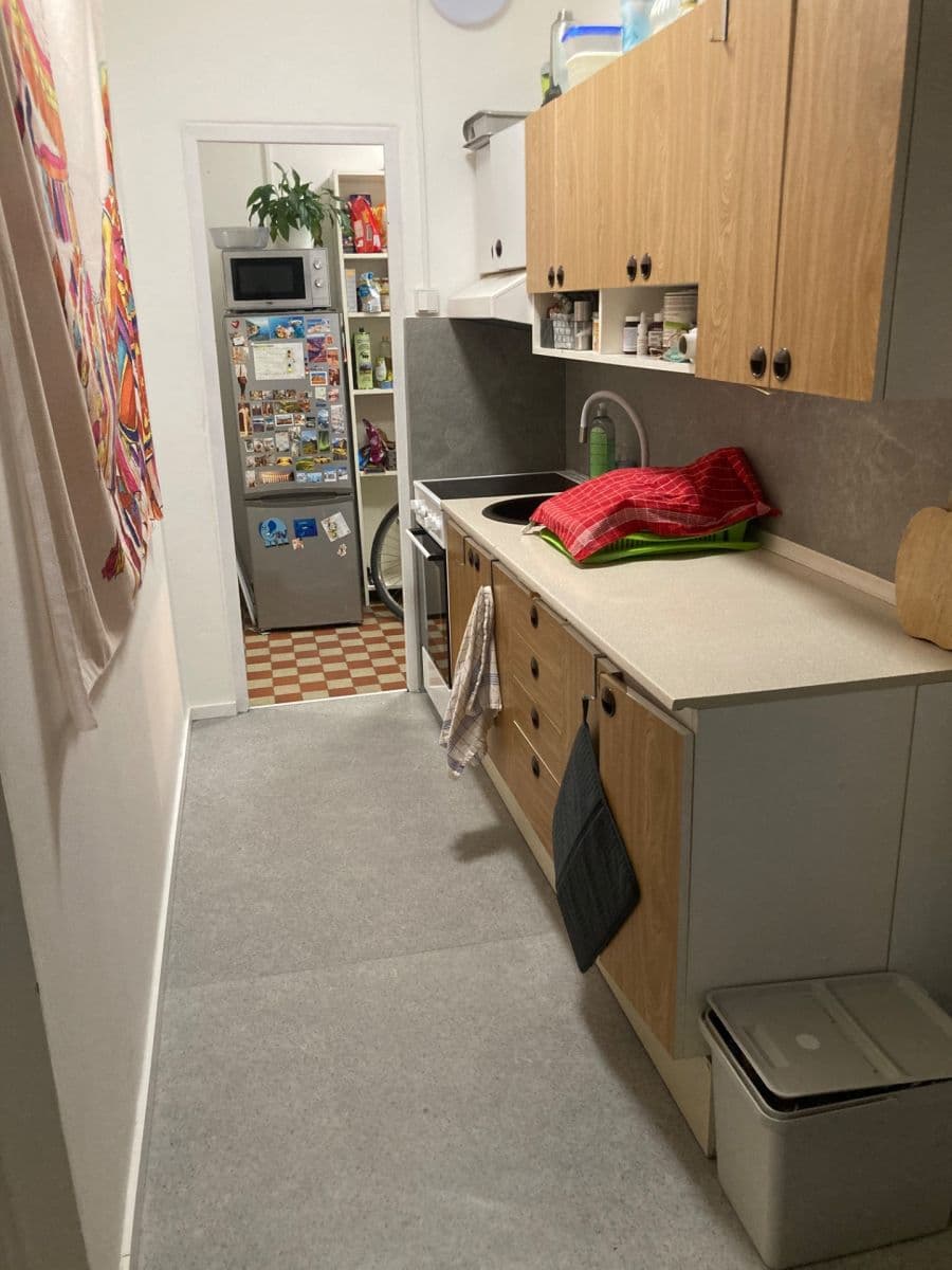 3 bedroom flat to rent, 19 m², Hostýnská, Prague, Prague 3 bedroom flat to rent, 19 m², Hostýnská, Prague, Prague