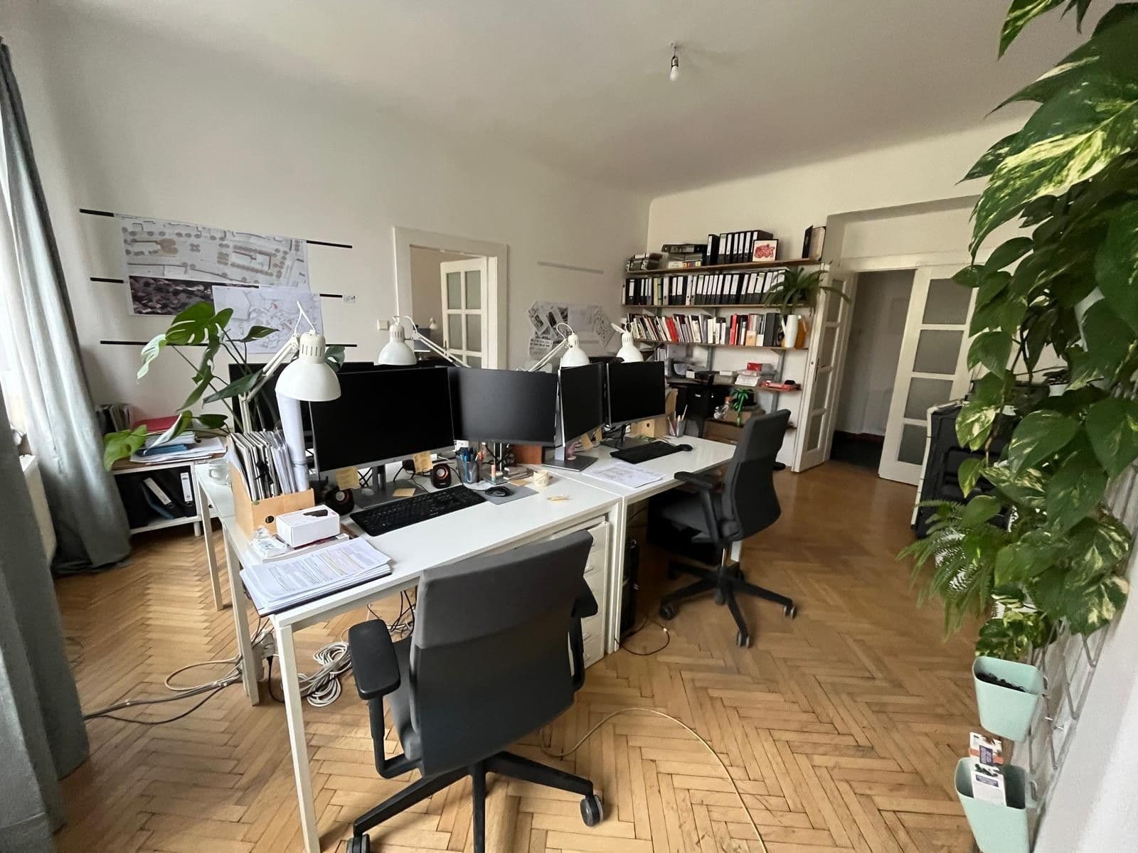 office to rent, 40 m², Charlese de Gaulla, Prague, Prague office to rent, 40 m², Charlese de Gaulla, Prague, Prague