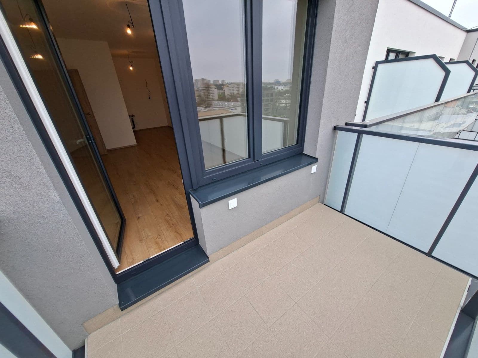 1 bedroom with open-plan kitchen flat to rent, 44 m², Arnošta Staňka, Prague, Prague 1 bedroom with open-plan kitchen flat to rent, 44 m², Arnošta Staňka, Prague, Prague