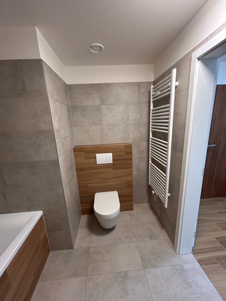 1 bedroom with open-plan kitchen flat for sale, 45 m², U Továren, Prague, Prague 1 bedroom with open-plan kitchen flat for sale, 45 m², U Továren, Prague, Prague