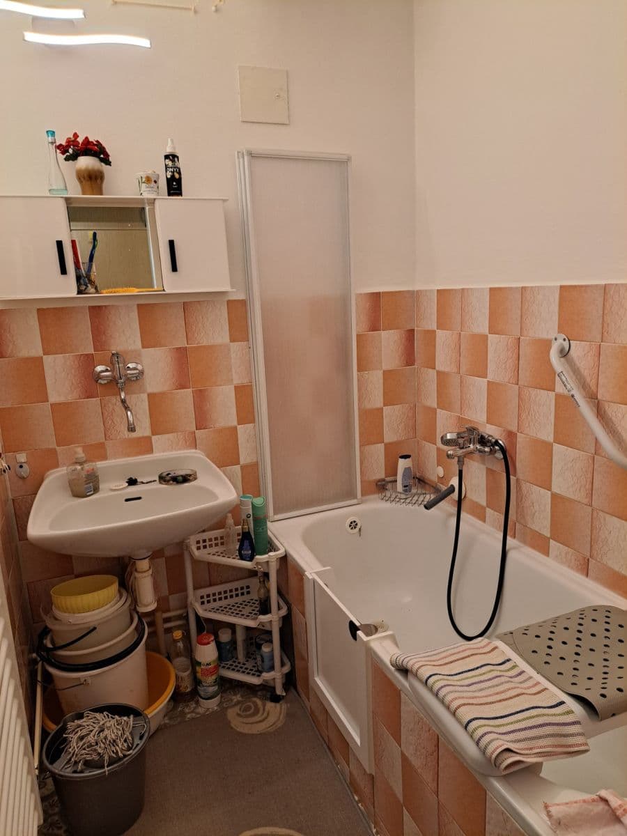 2 bedroom flat to rent, 56 m², Chelčického, Blansko, Jihomoravský Region 2 bedroom flat to rent, 56 m², Chelčického, Blansko, Jihomoravský Region