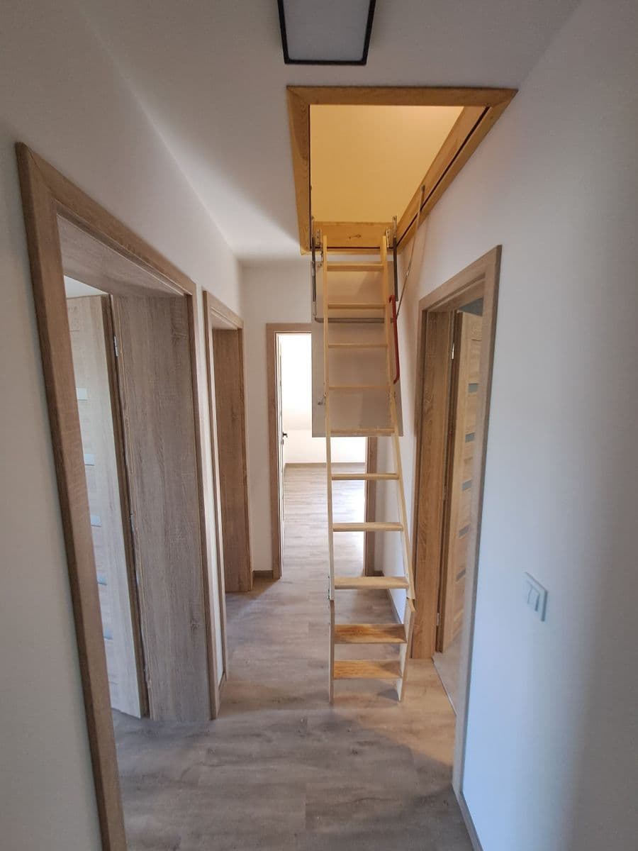 house to rent, 110 m², Mnichovice, Středočeský Region house to rent, 110 m², Mnichovice, Středočeský Region