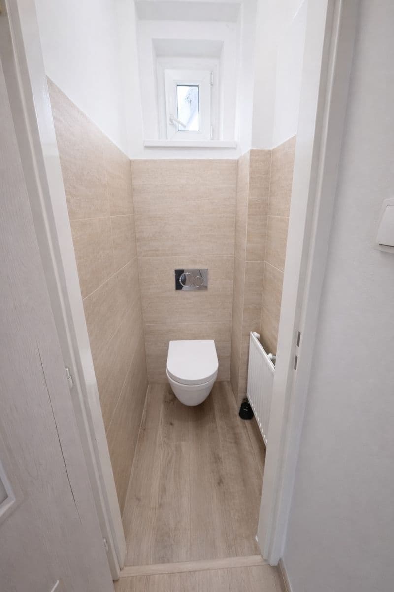 2 bedroom with open-plan kitchen flat to rent, 66 m², Pod Brentovou, Prague, Prague 2 bedroom with open-plan kitchen flat to rent, 66 m², Pod Brentovou, Prague, Prague