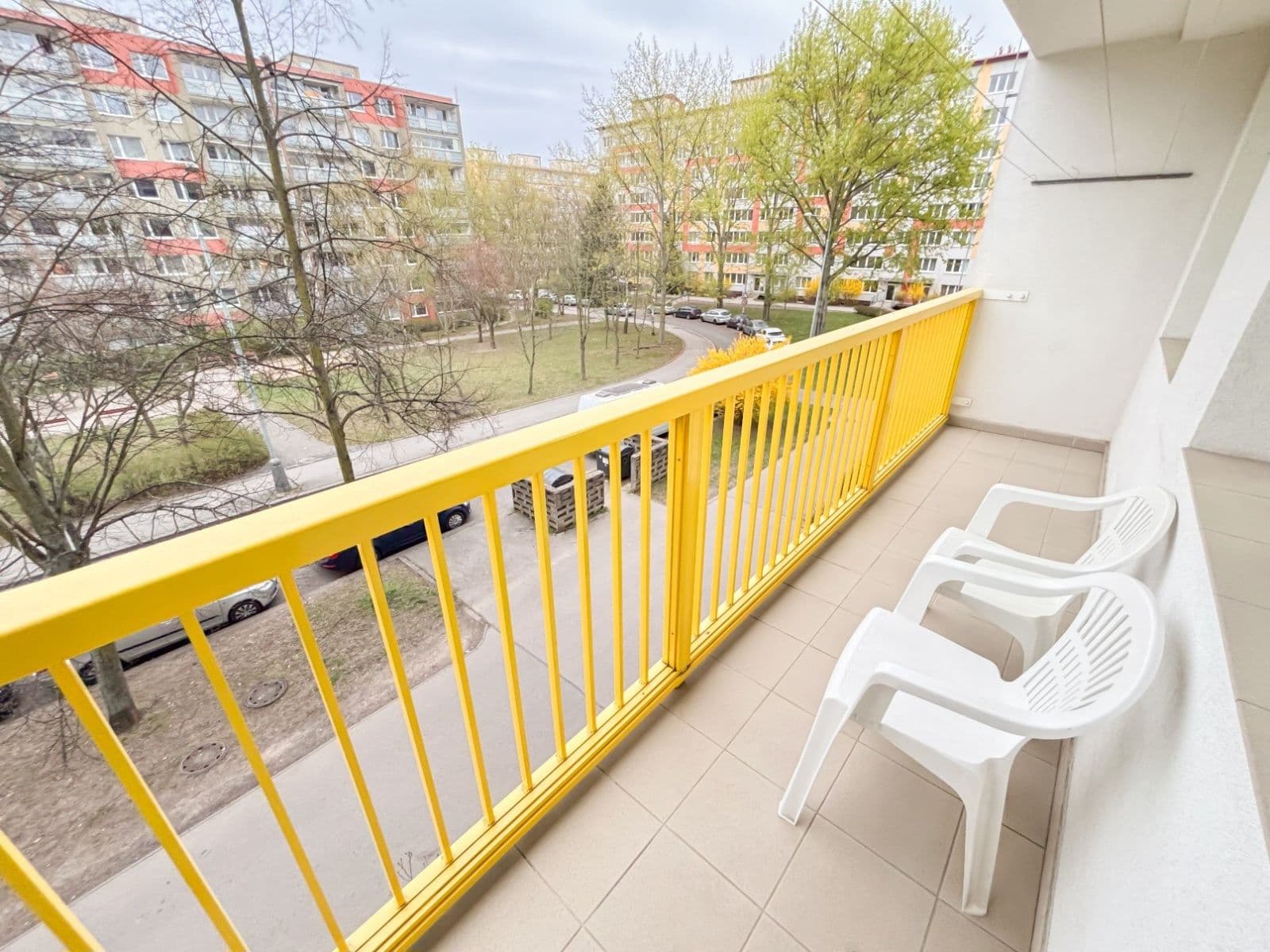 2 bedroom with open-plan kitchen flat to rent, 71 m², Vondroušova, Prague, Prague 2 bedroom with open-plan kitchen flat to rent, 71 m², Vondroušova, Prague, Prague