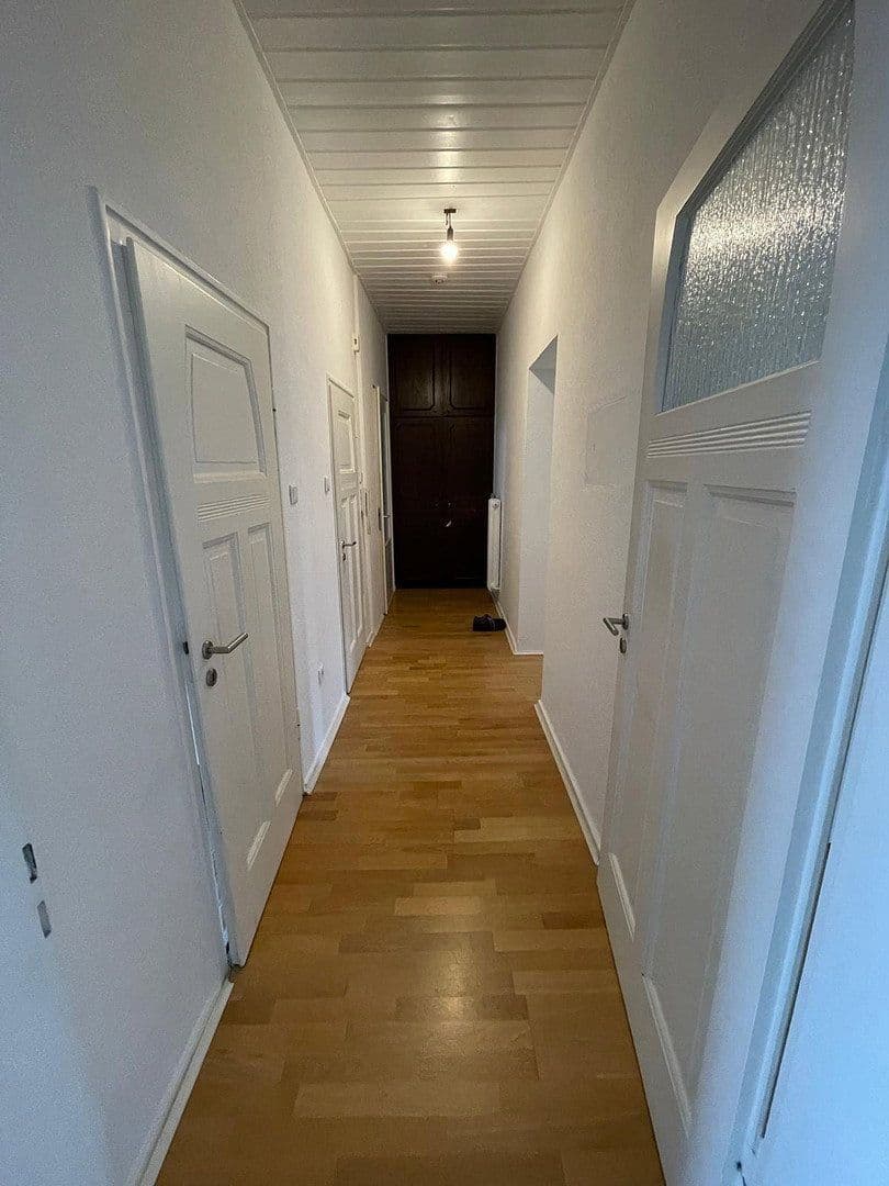 2 bedroom with open-plan kitchen flat to rent, 86 m², Viehauser Berg 31, Essen, Ruhr, North Rhine-Westphalia 2 bedroom with open-plan kitchen flat to rent, 86 m², Viehauser Berg 31, Essen, Ruhr, North Rhine-Westphalia