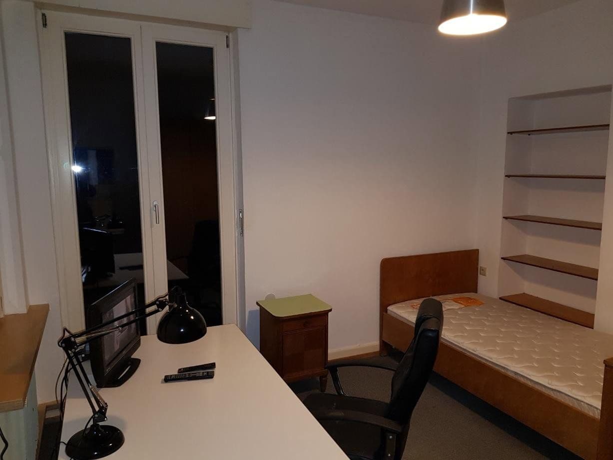 flat to rent, 15 m², Pleistalstraße 123, Sankt Augustin, North Rhine-Westphalia flat to rent, 15 m², Pleistalstraße 123, Sankt Augustin, North Rhine-Westphalia