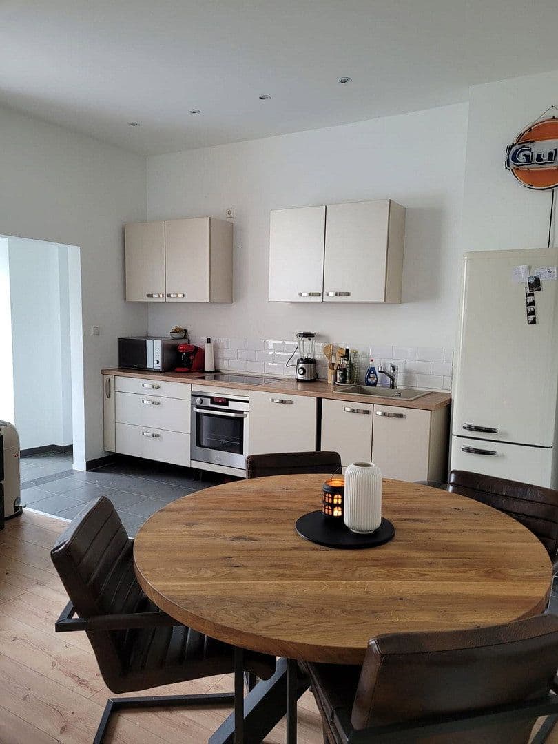 2 bedroom flat to rent, 93 m², Wilhelm-Strauß-Straße 88, Mönchengladbach, North Rhine-Westphalia 2 bedroom flat to rent, 93 m², Wilhelm-Strauß-Straße 88, Mönchengladbach, North Rhine-Westphalia