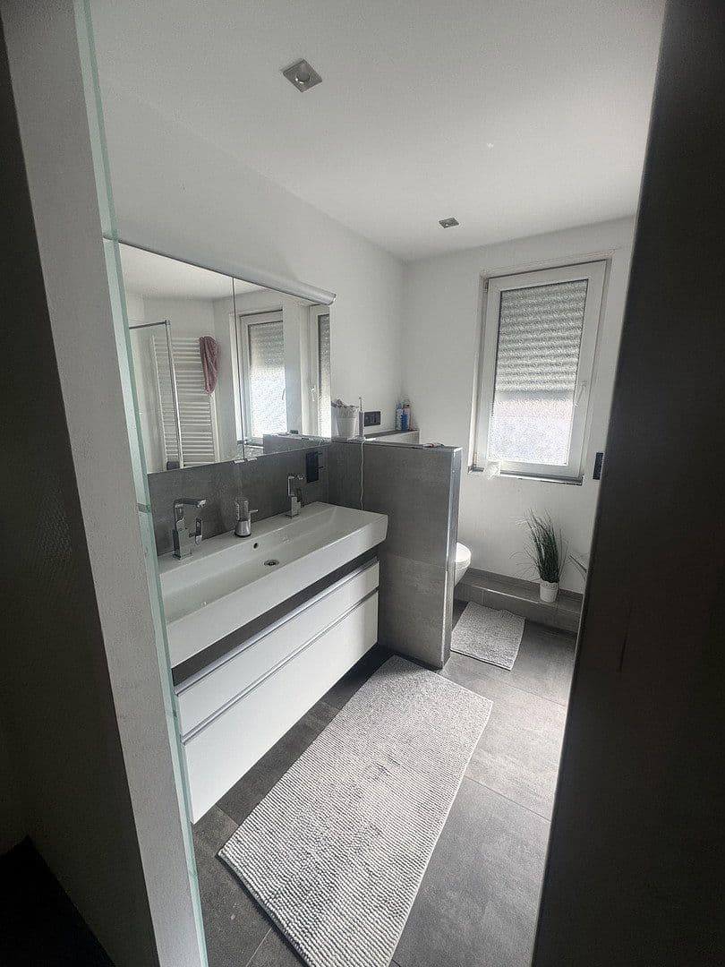 house for sale, 145 m², Duisburg, North Rhine-Westphalia house for sale, 145 m², Duisburg, North Rhine-Westphalia