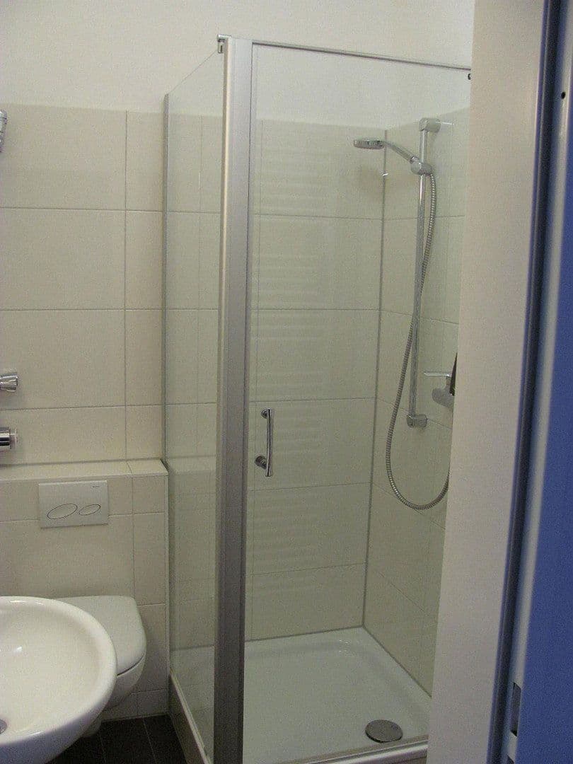 2 bedroom flat to rent, 36 m², Marktstraße 148, Oberhausen, North Rhine-Westphalia 2 bedroom flat to rent, 36 m², Marktstraße 148, Oberhausen, North Rhine-Westphalia