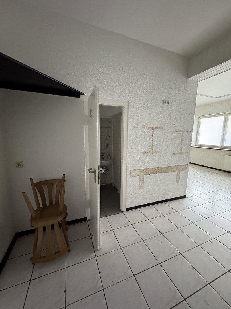 non-residential property to rent, 100 m², Augustastraße, Duisburg, North Rhine-Westphalia non-residential property to rent, 100 m², Augustastraße, Duisburg, North Rhine-Westphalia