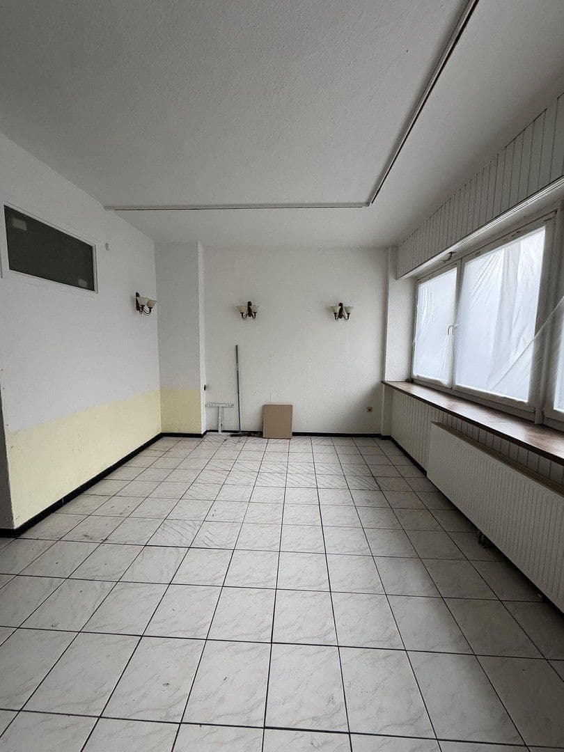 non-residential property to rent, 100 m², Augustastraße, Duisburg, North Rhine-Westphalia non-residential property to rent, 100 m², Augustastraße, Duisburg, North Rhine-Westphalia