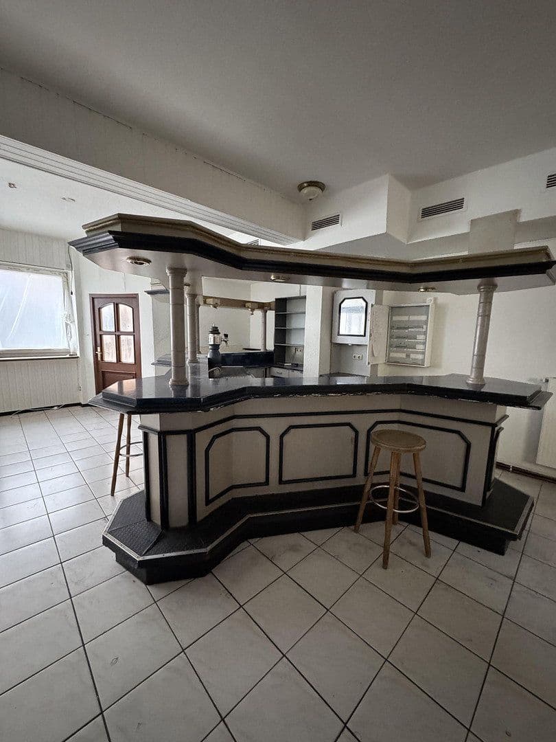 non-residential property to rent, 100 m², Augustastraße, Duisburg, North Rhine-Westphalia non-residential property to rent, 100 m², Augustastraße, Duisburg, North Rhine-Westphalia