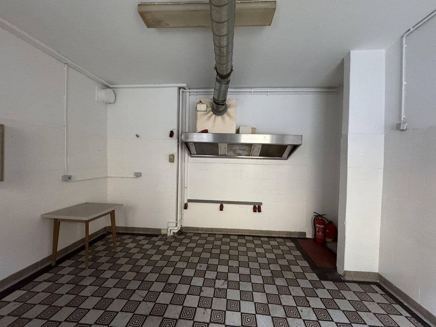 non-residential property to rent, 100 m², Augustastraße, Duisburg, North Rhine-Westphalia non-residential property to rent, 100 m², Augustastraße, Duisburg, North Rhine-Westphalia