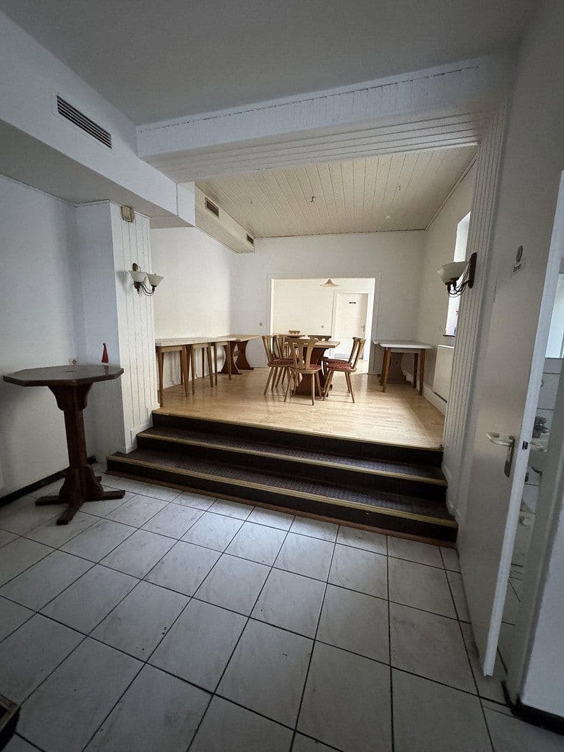 non-residential property to rent, 100 m², Augustastraße, Duisburg, North Rhine-Westphalia non-residential property to rent, 100 m², Augustastraße, Duisburg, North Rhine-Westphalia