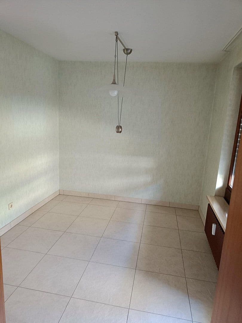 2 bedroom with open-plan kitchen flat for sale, 92 m², Stettiner Str. 25, Korntal-Münchingen, Baden-Württemberg 2 bedroom with open-plan kitchen flat for sale, 92 m², Stettiner Str. 25, Korntal-Münchingen, Baden-Württemberg