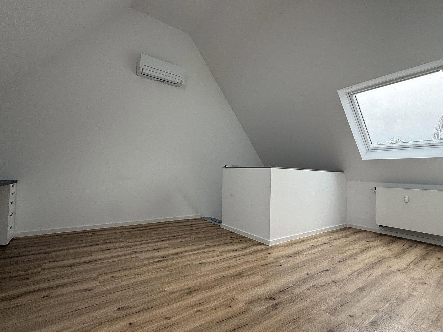 1 bedroom with open-plan kitchen flat to rent, 79 m², Rathausstraße 7, Hofheim am Taunus, Hesse 1 bedroom with open-plan kitchen flat to rent, 79 m², Rathausstraße 7, Hofheim am Taunus, Hesse