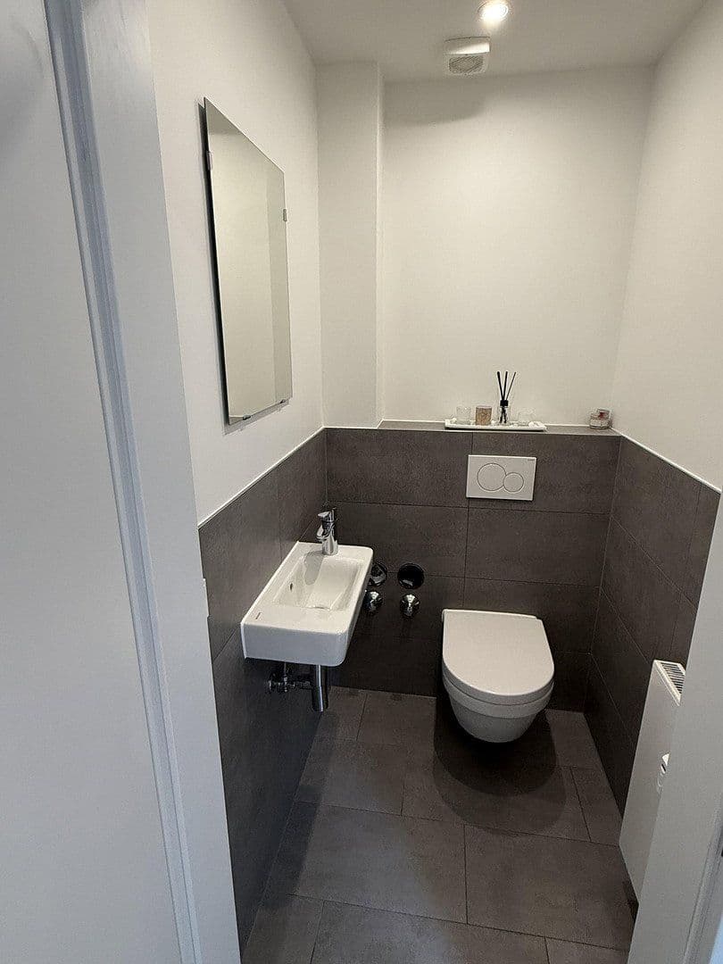 1 bedroom with open-plan kitchen flat to rent, 79 m², Rathausstraße 7, Hofheim am Taunus, Hesse 1 bedroom with open-plan kitchen flat to rent, 79 m², Rathausstraße 7, Hofheim am Taunus, Hesse