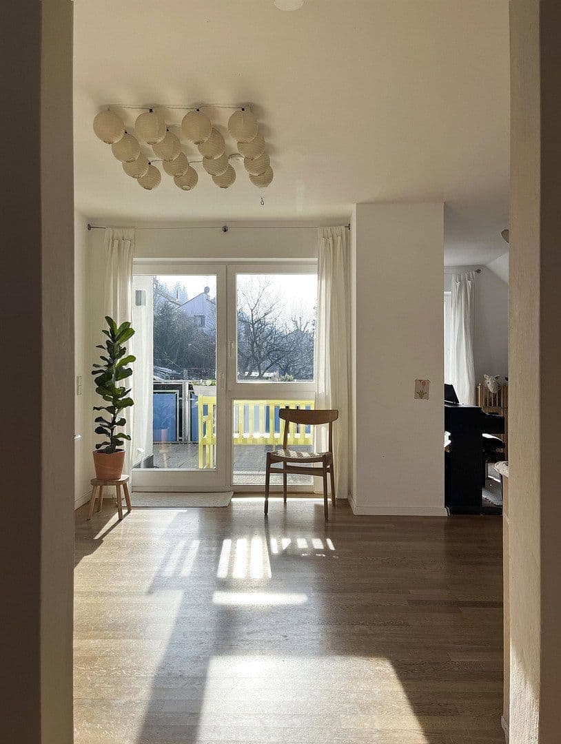 3 bedroom with open-plan kitchen flat for sale, 103 m², Stuttgart, Baden-Württemberg 3 bedroom with open-plan kitchen flat for sale, 103 m², Stuttgart, Baden-Württemberg